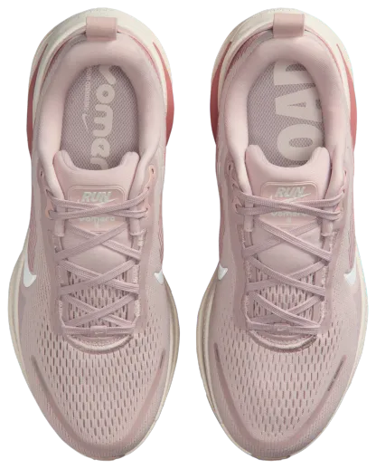 Nike Vomero 18 - Chalk/Silt Red/Red Stardust - Image 4