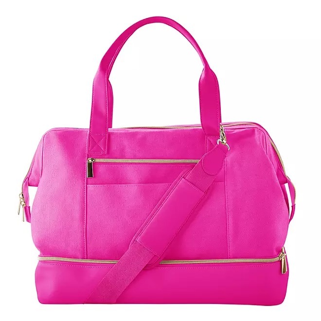 Memthtber's Mthtark™ Weekthtender Travel Bag