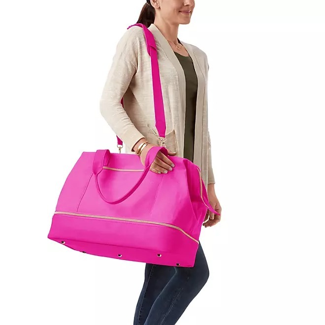 Memthtber's Mthtark™ Weekthtender Travel Bag