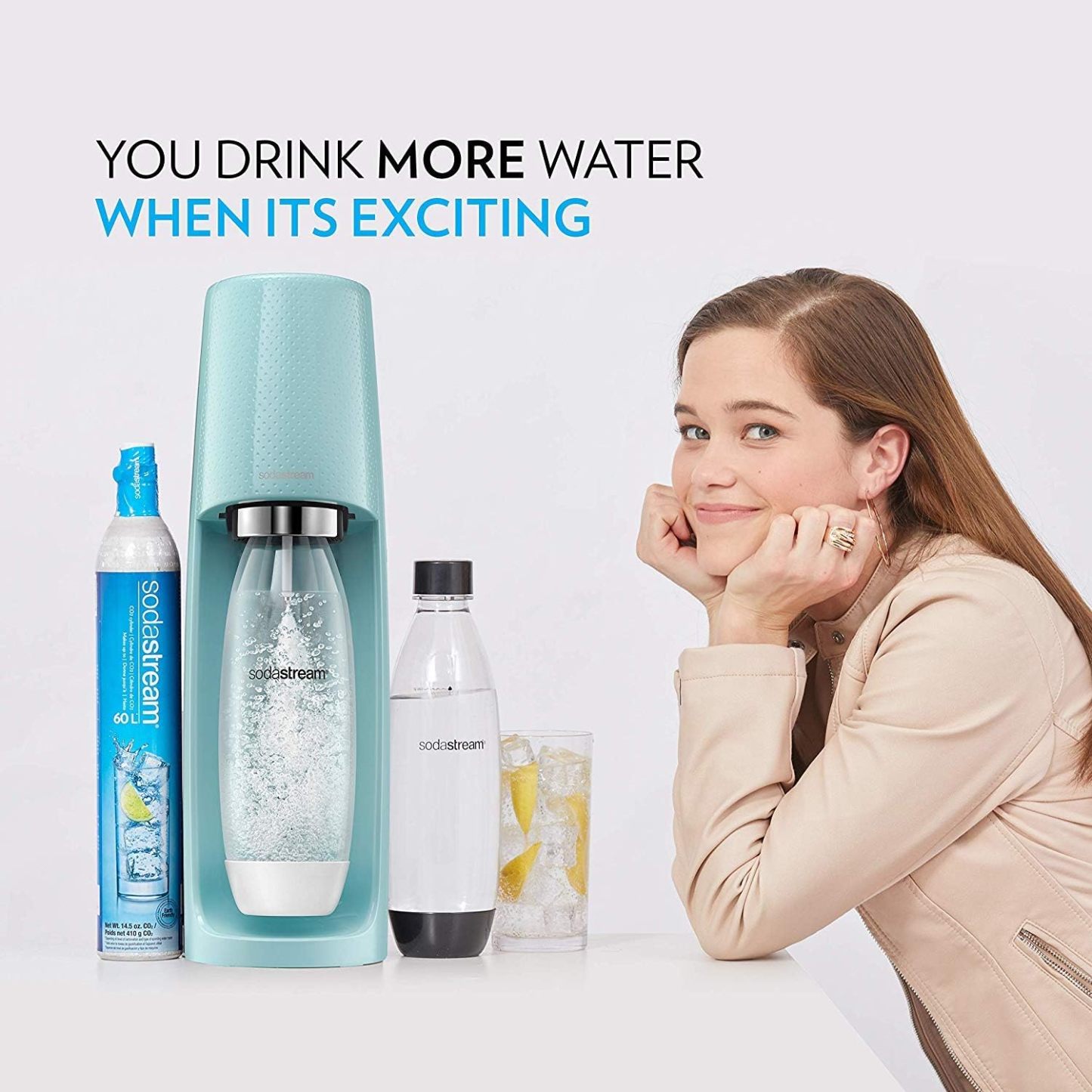 SodaStream FIZZI Sparkling Water Maker, 60L CO2 cylinder and 1L plastic bottle included, Black, Soda Maker