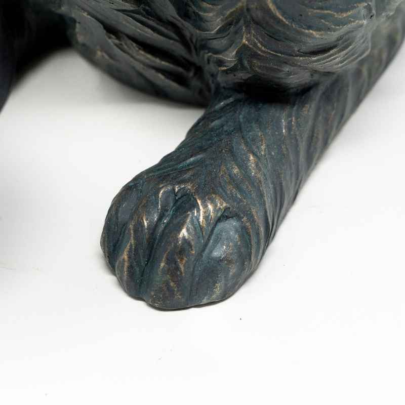 Rabbit Statue Holding Solar Lantern