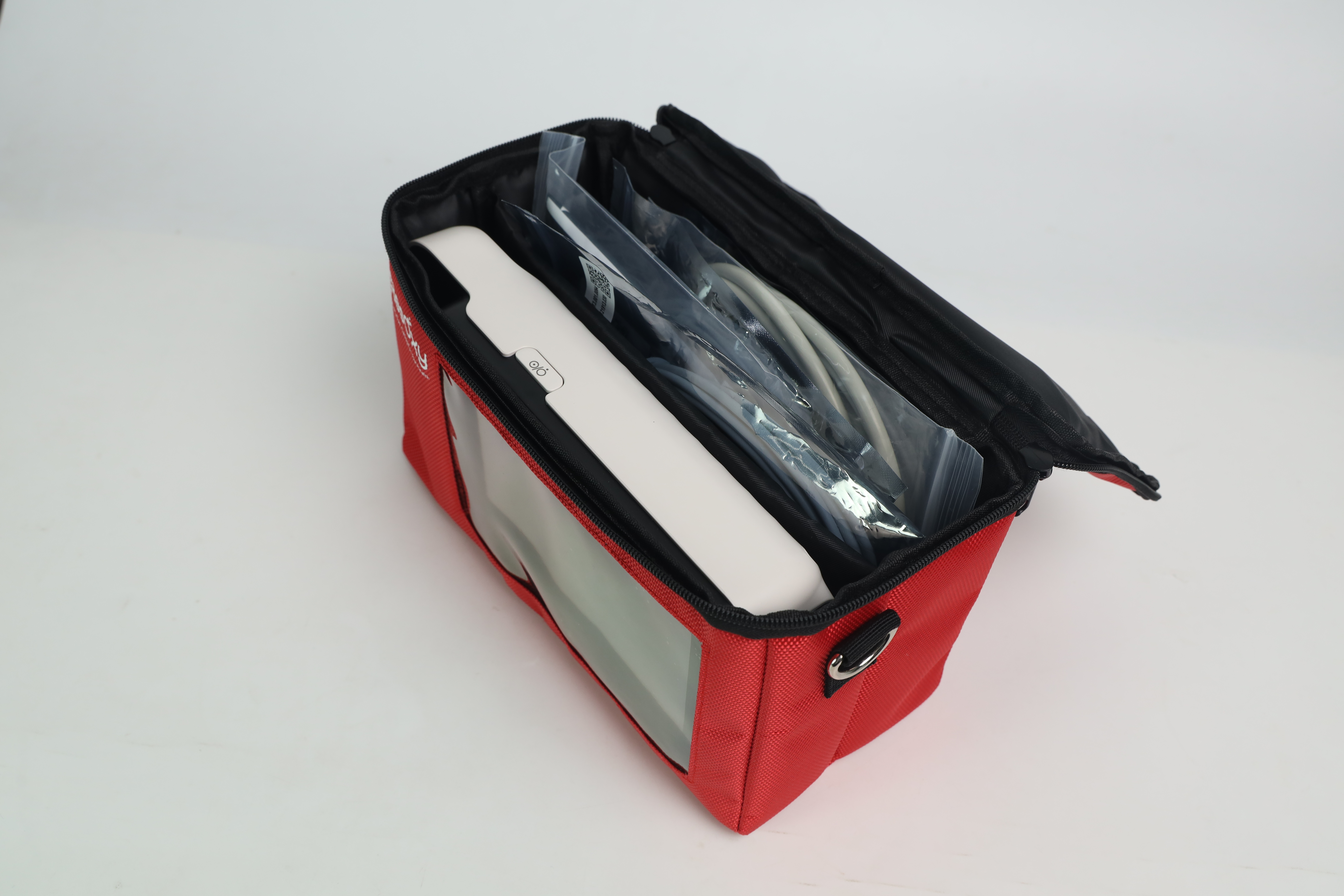 Compatible with E7 vital signs monitors and portable backpack patient monitors