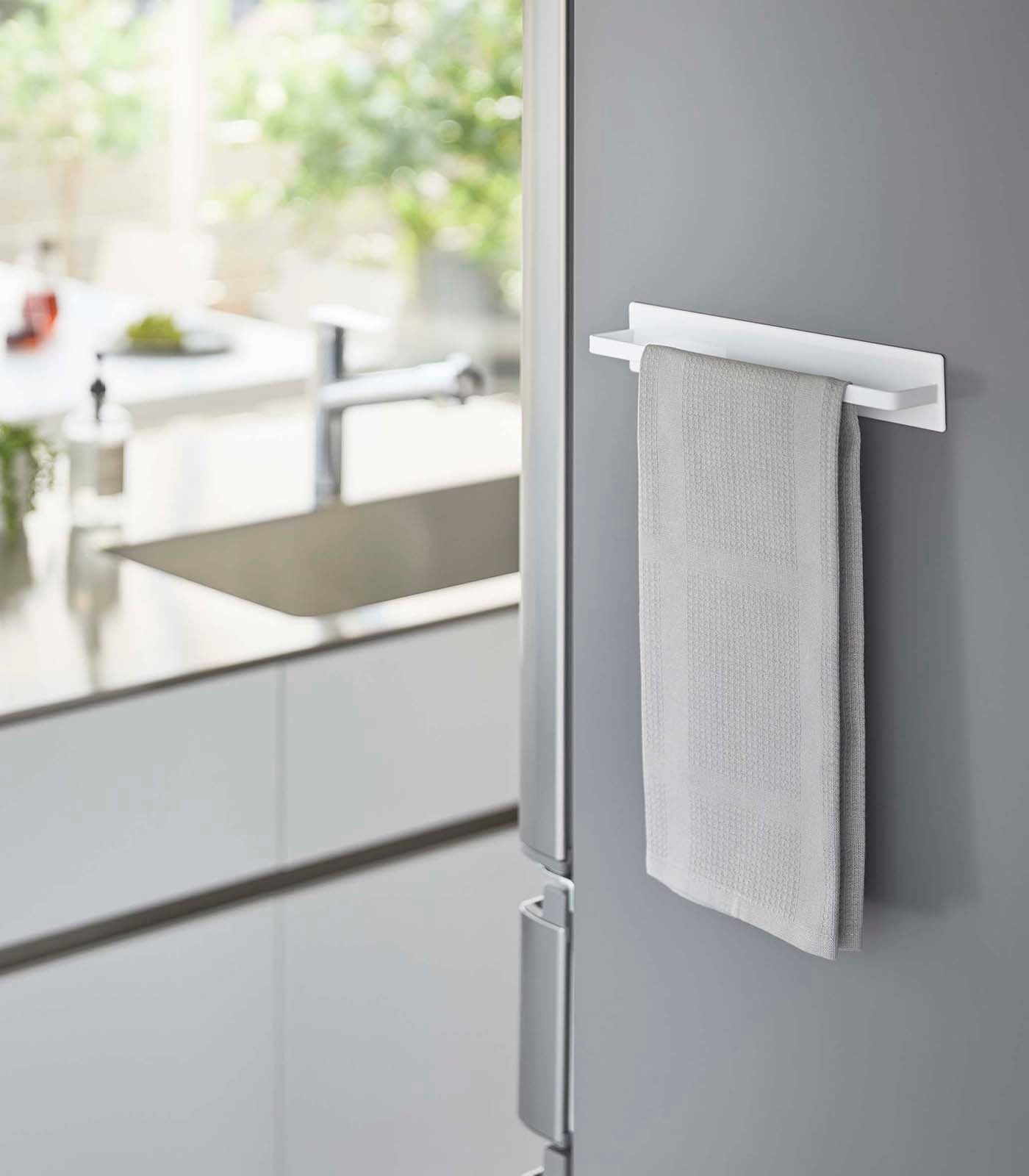 varobay Magnetic Kitchen Towel Hanger - Steel