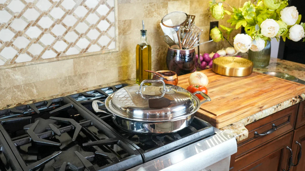 rilnora 3.5 Quart Sauté Pan with Cover and Short Handles