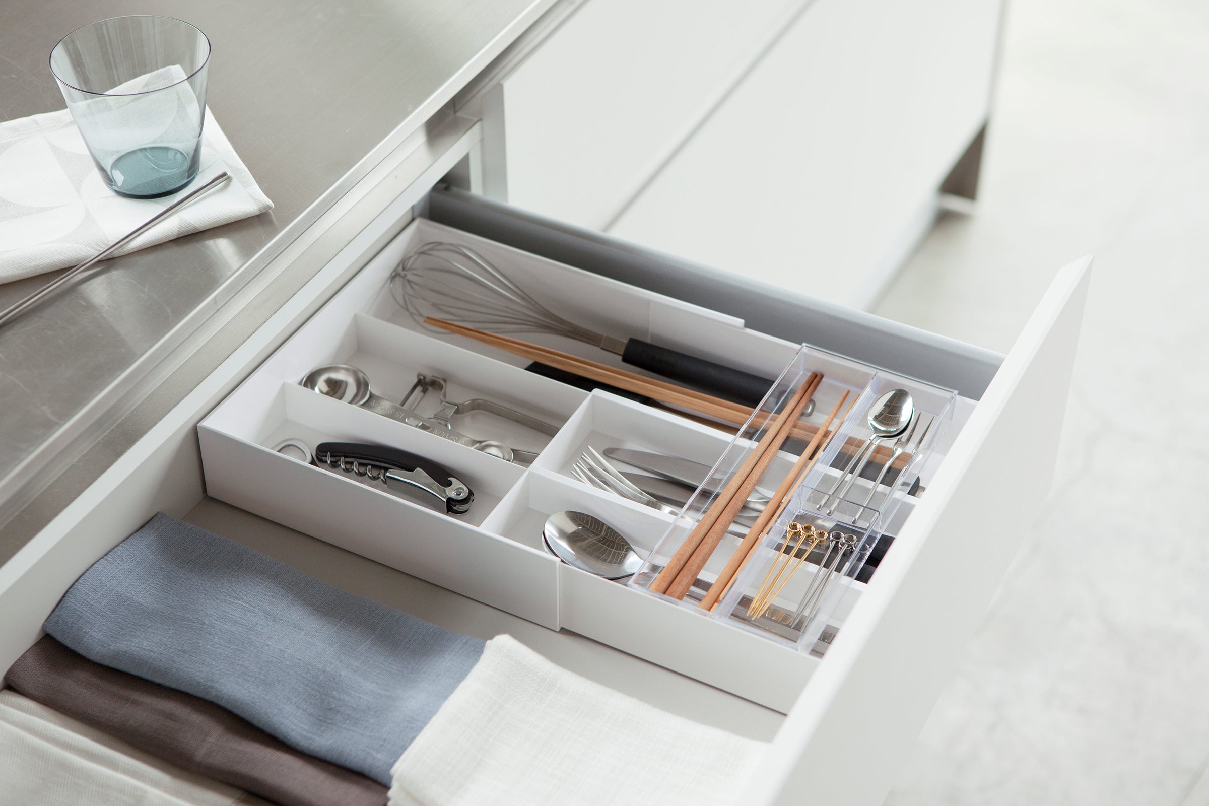 rivofind Expandable Cutlery Organizer