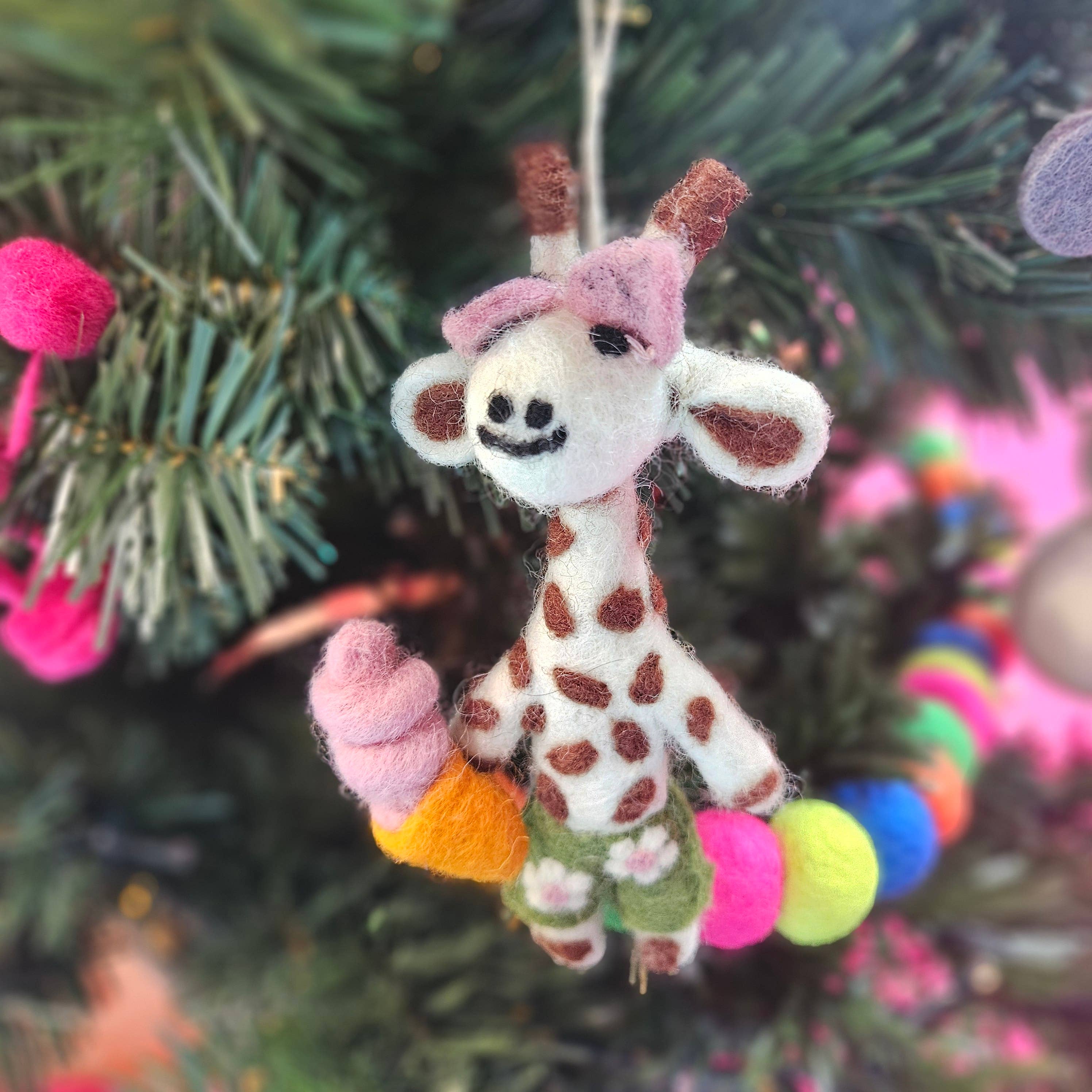 rilocove Ginny the Giraffe Safari Felt Ornament