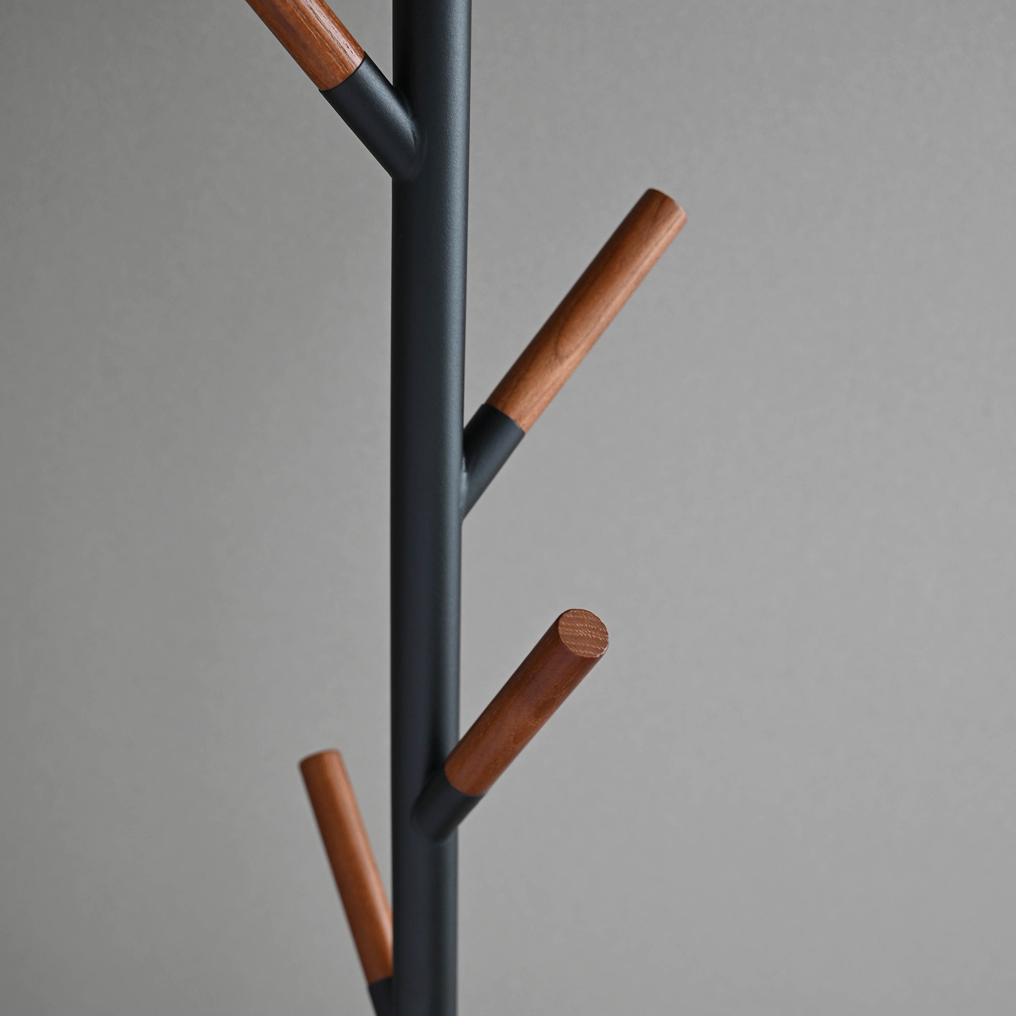 voronest Coat Rack (70" H) - Steel