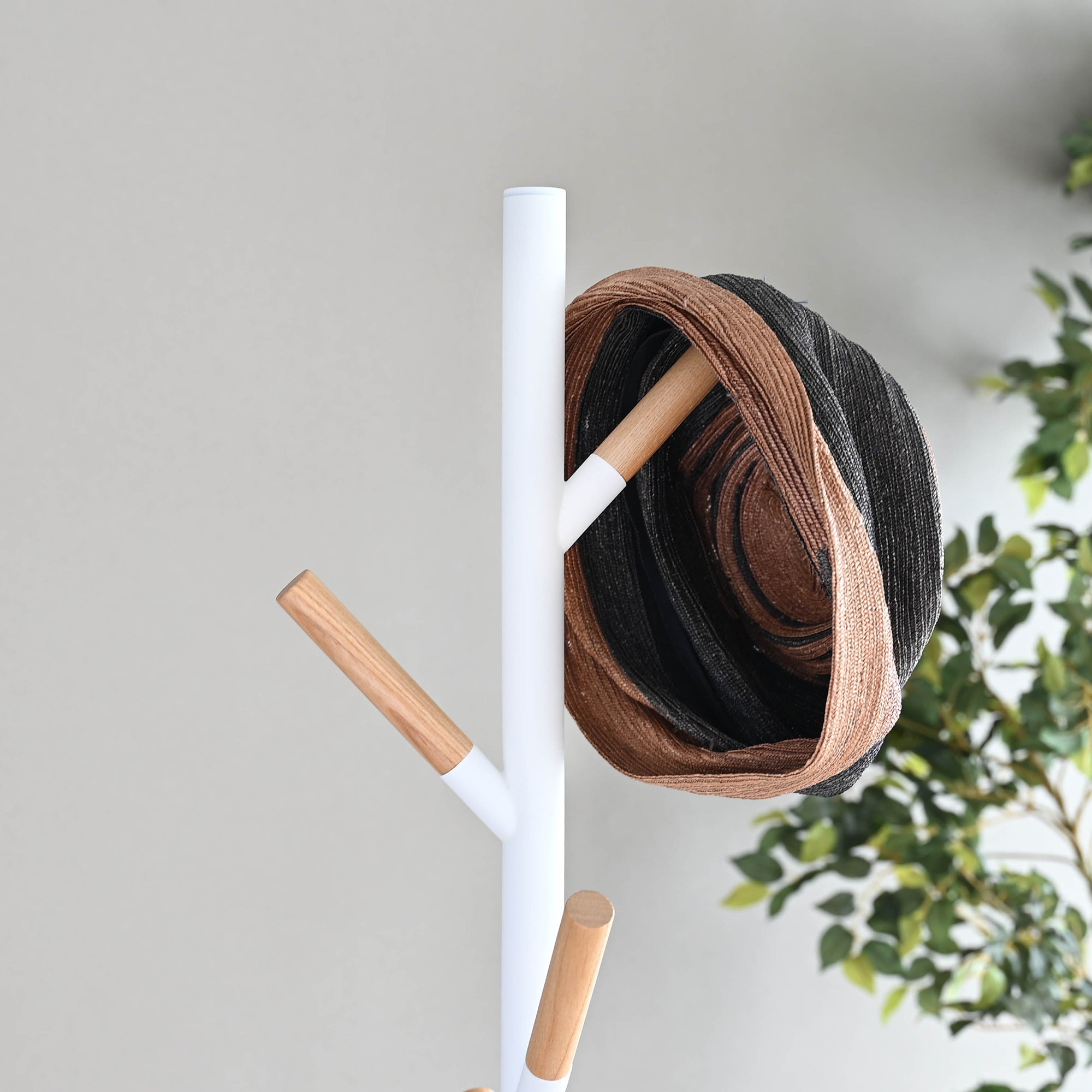 voronest Coat Rack (70" H) - Steel