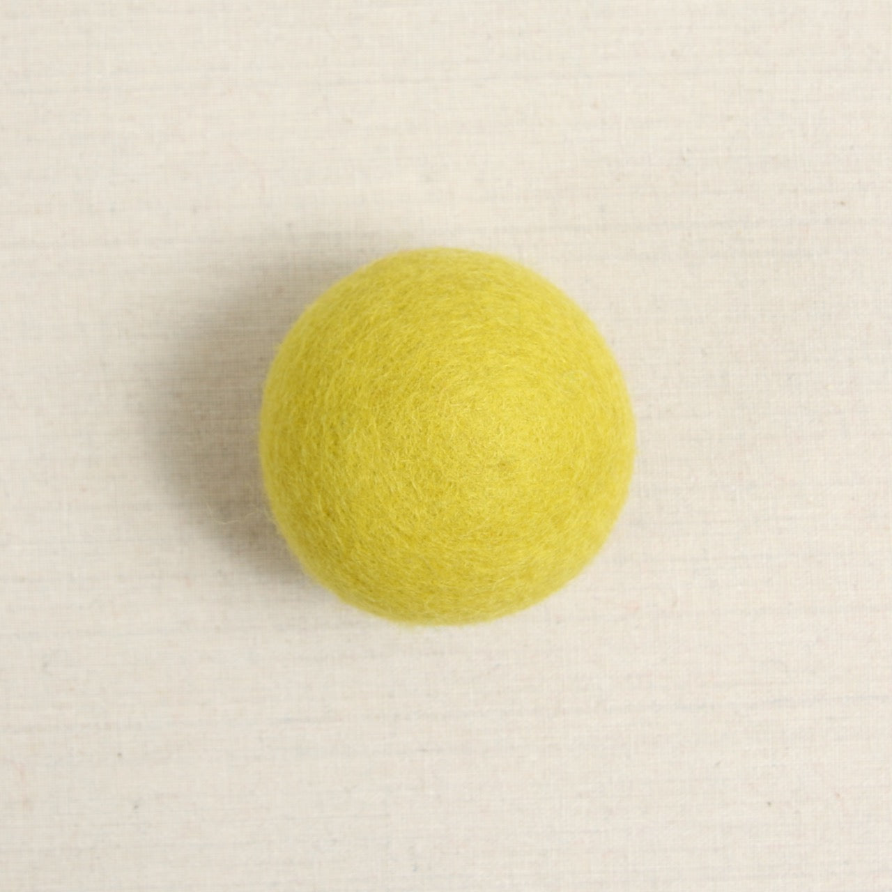 mivofind Felt Balls, Extra Large