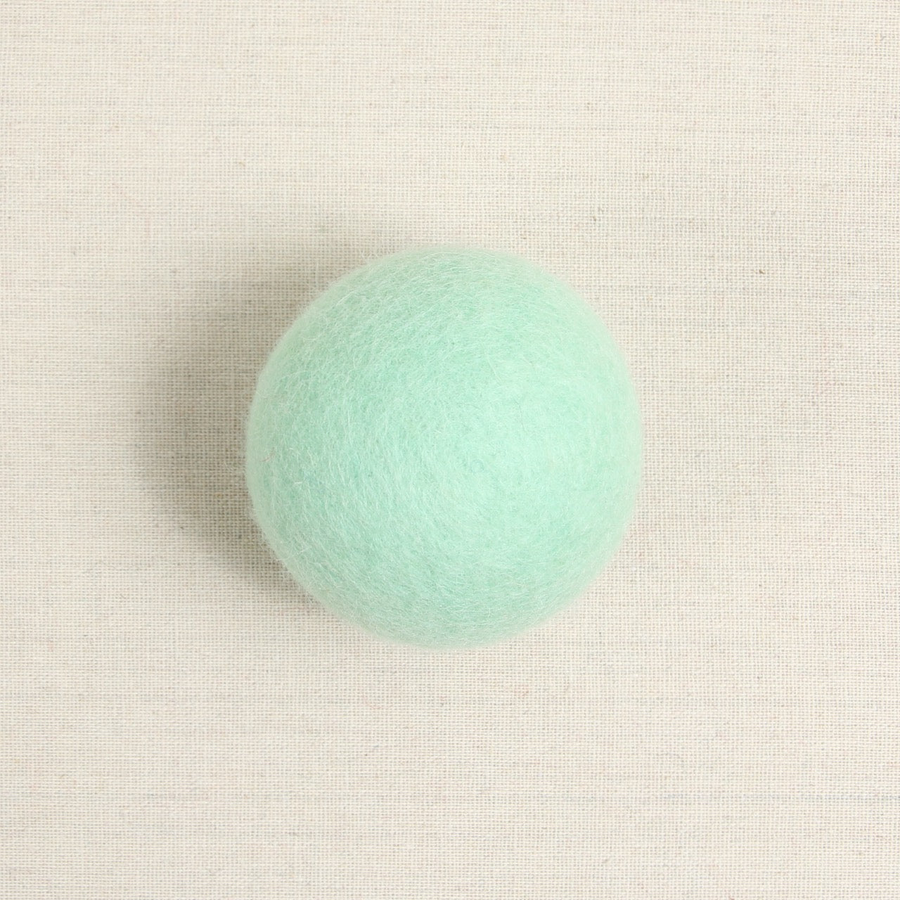 mivofind Felt Balls, Extra Large