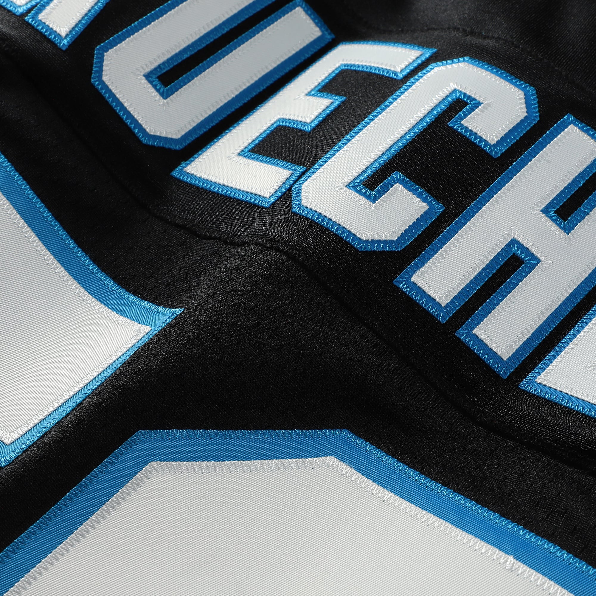 Luke Kuechly Mitchell Carolina Panthers Player Jersey Black NFL Football Fan Wear