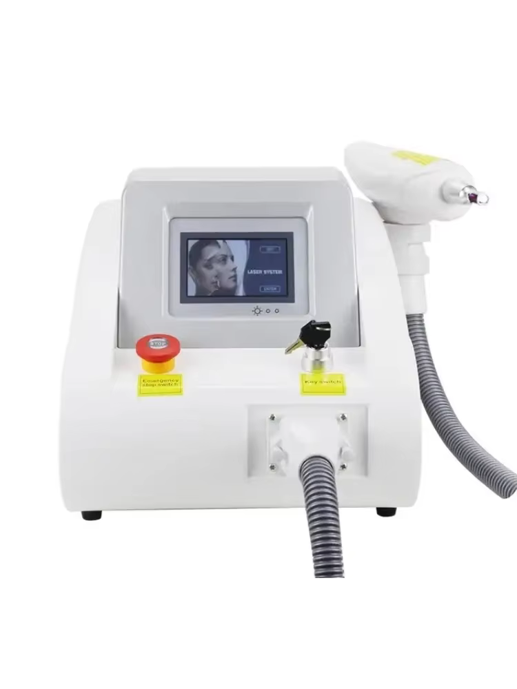 Nova Máquina de Remoção de Tatuagens Q-Switched e YAG 1320 1064 532nm para Peeling de Carbono e Pigmentação