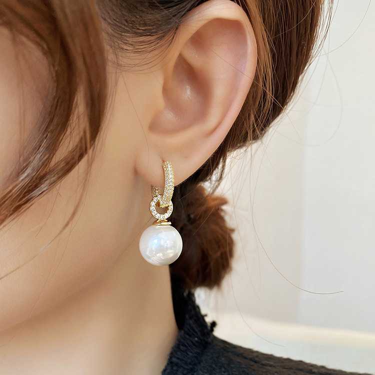 Maria Pearl-Look Earrings
