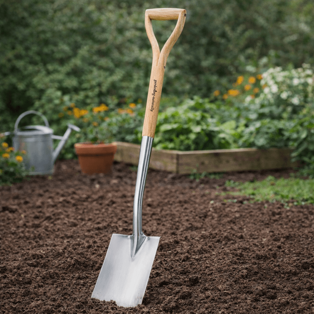 73 Dartmouth Road Stainless Steel Digging Spade with Ash Wood Handle - View 2