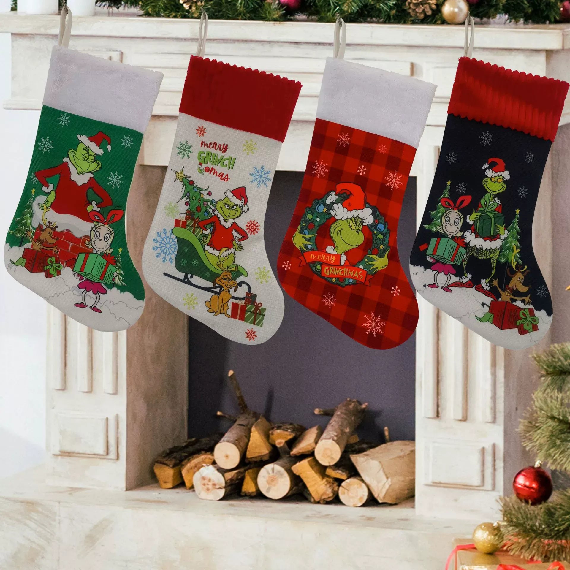 Green Monster Christmas Stocking – Festive Holiday Gift Bag Hanging Decoration for Candy & Small Gifts