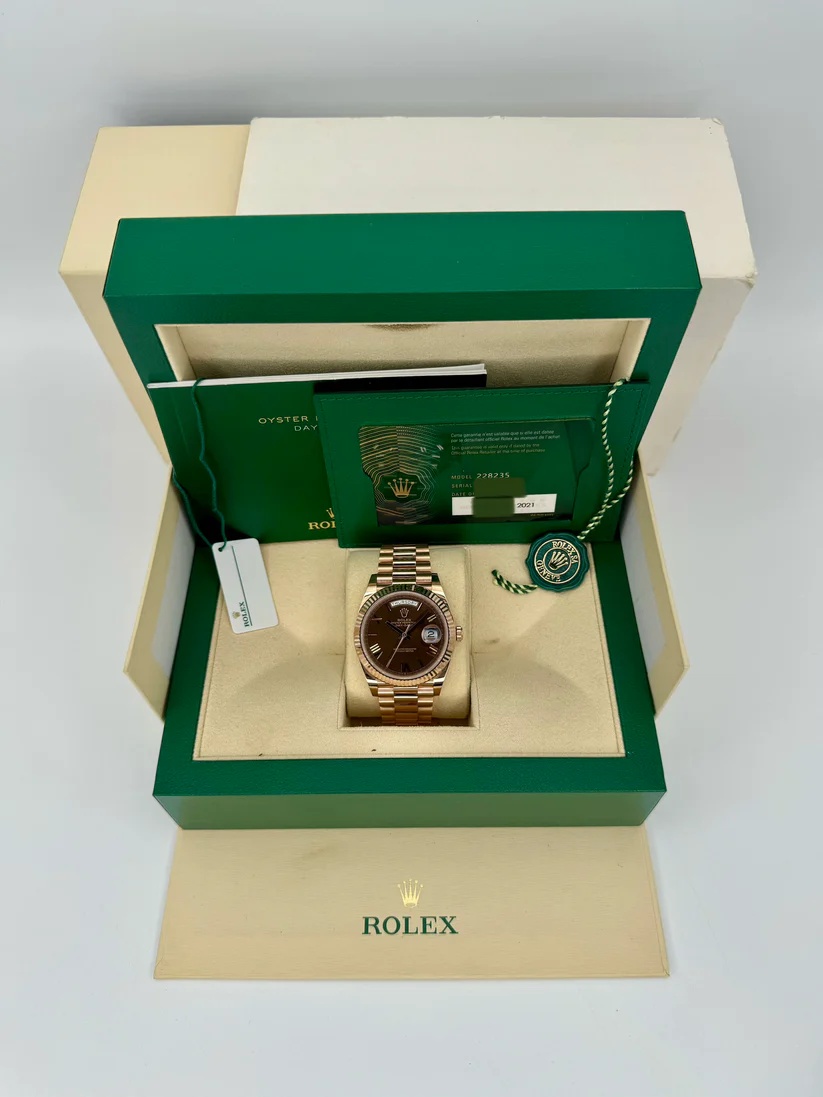 Rolex Day-Date President 40 mm Everose-Gold, schokoladenbraunes Zifferblatt mit römischen Ziffern - 228235