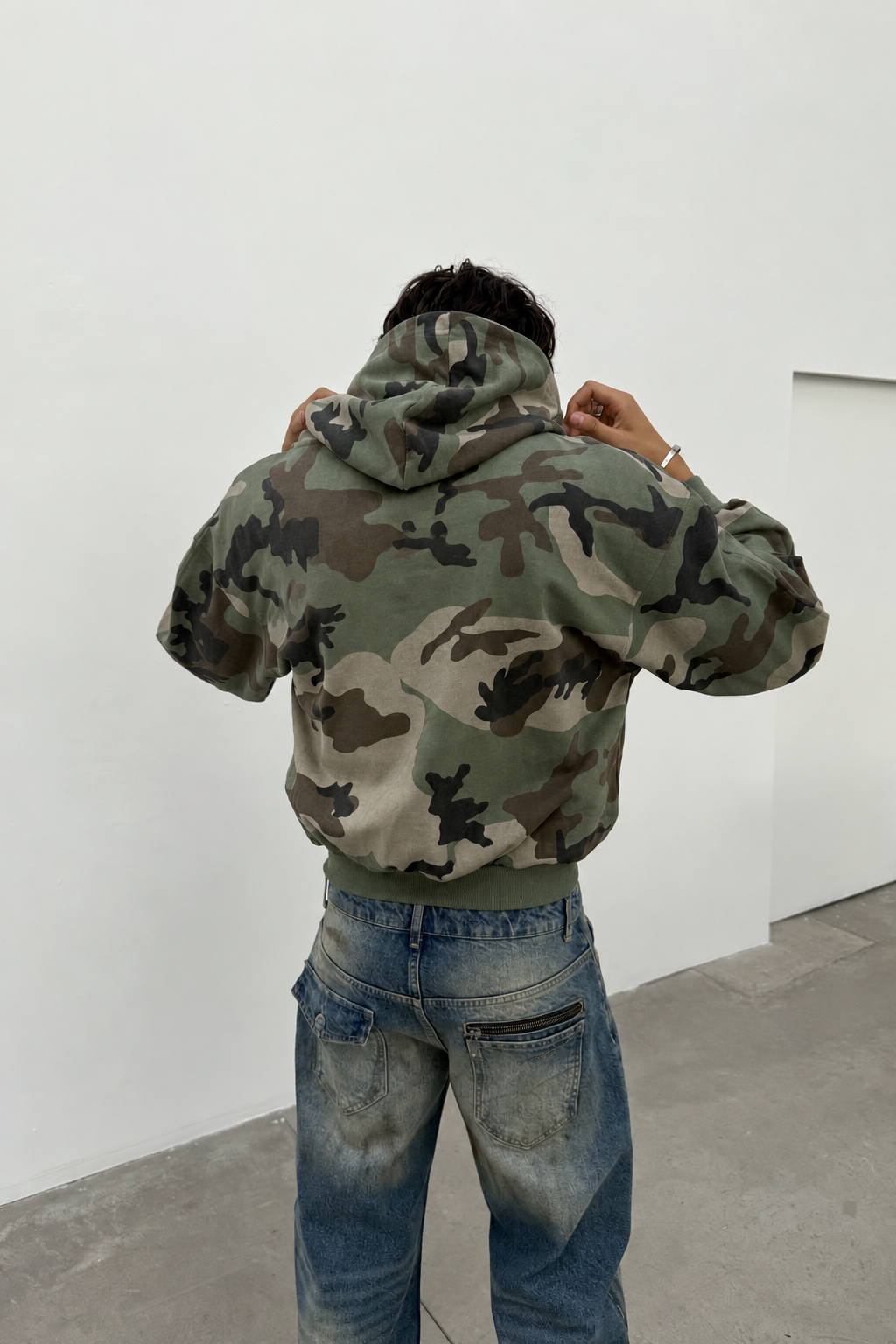 Camo Zipper - 4