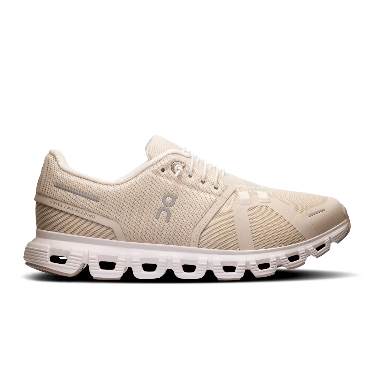 Women's Cloud 6