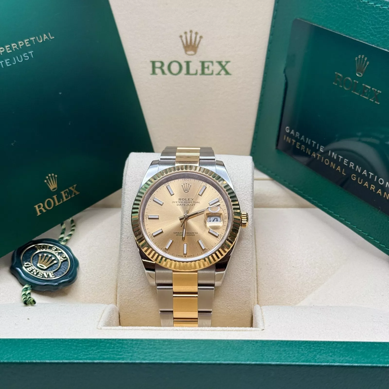 Rolex Datejust 41 mm 126333 Champagner Index Jubilee Stahl und Gelbgold Herrenuhr