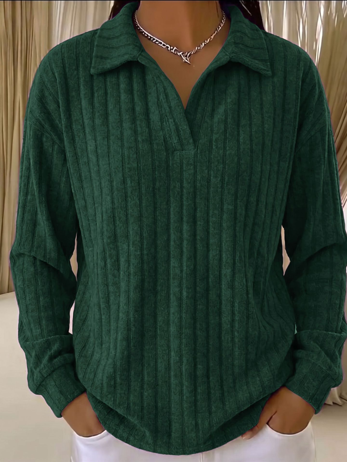Women’s Ribbed Collared Pullover Top – Long Sleeve Textured V-Neck Casual Shirt with Curved Hem