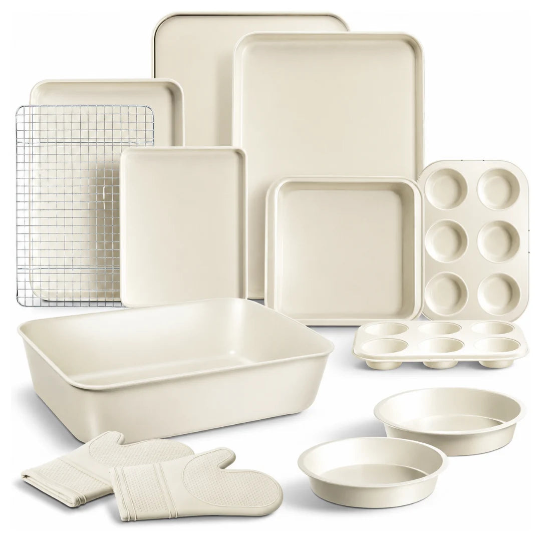 Nesting Bakeware Set