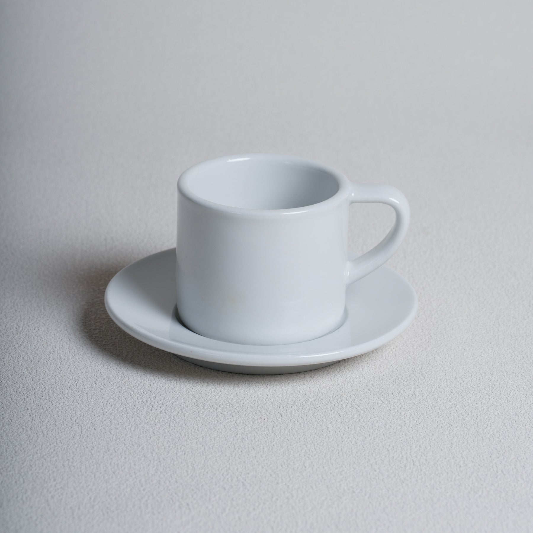 Four Lisle 150ml Cappuccino Cup and 14cm Cappuccino Saucer - Detail & Angle View 2