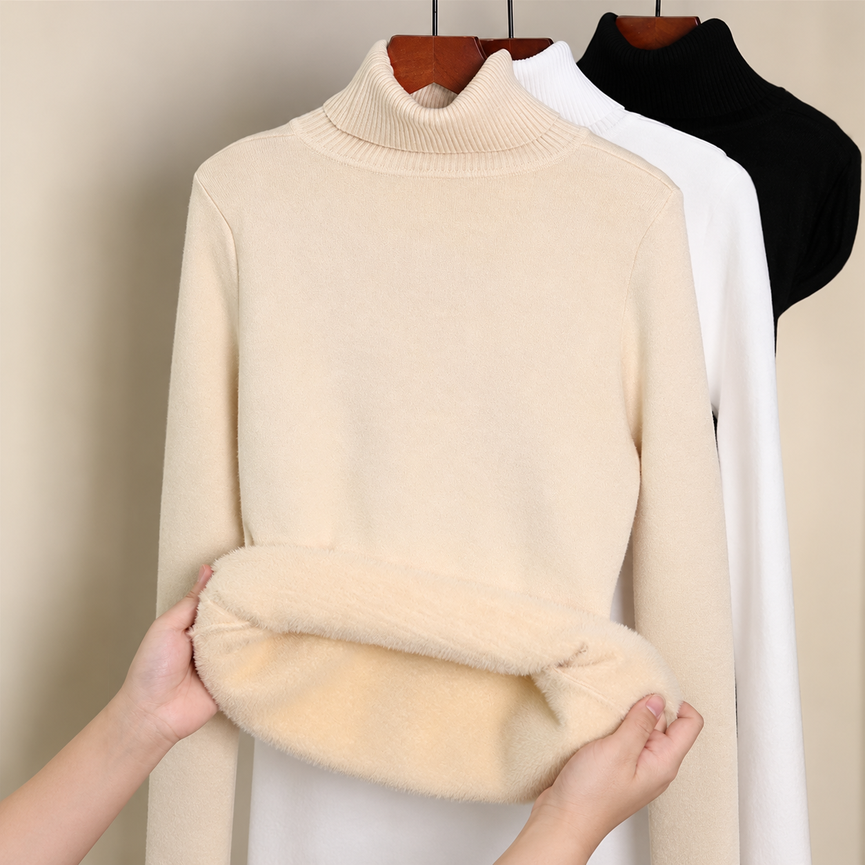 Women's High-Neck Winter Layering Top; supplier advertising cleaned with AI assistance.