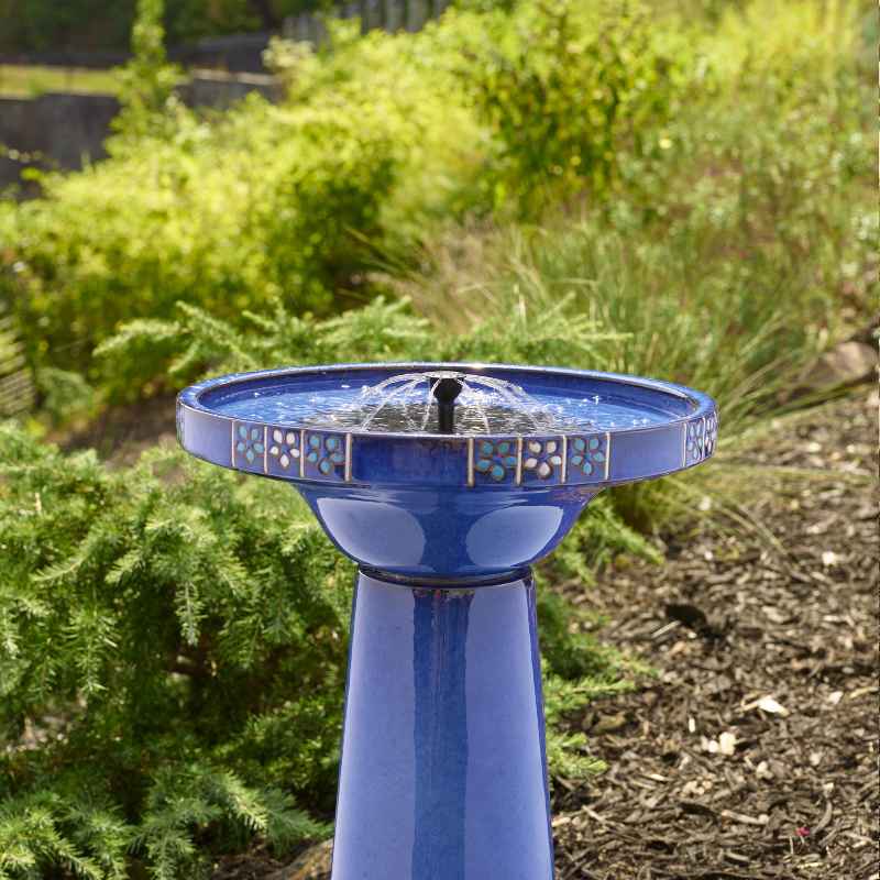 Louisa IntelliSOLAR Birdbath with Remote