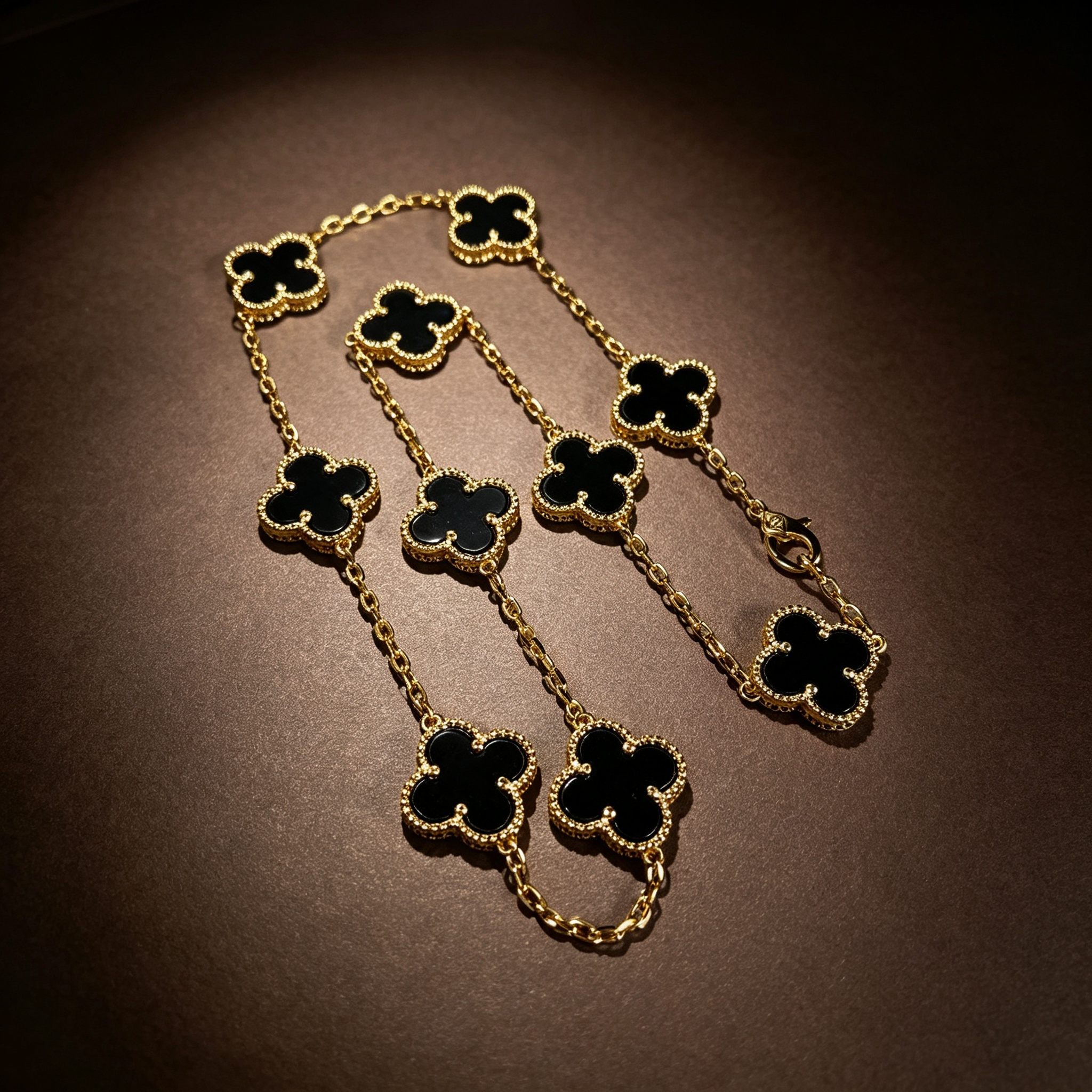 vc 10motifs necklace, regular size