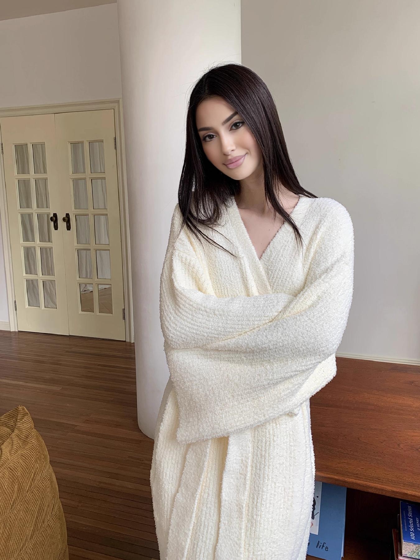 [COZY Soft Plush Feel] Women's Double-Sided Fleece Robe｜Thickened Long Plush Loungewear｜Warm Flannel Pajamas Nightwear for Fall & Winter｜Soft, Cozy, and Wearable Indoors & Outdoors