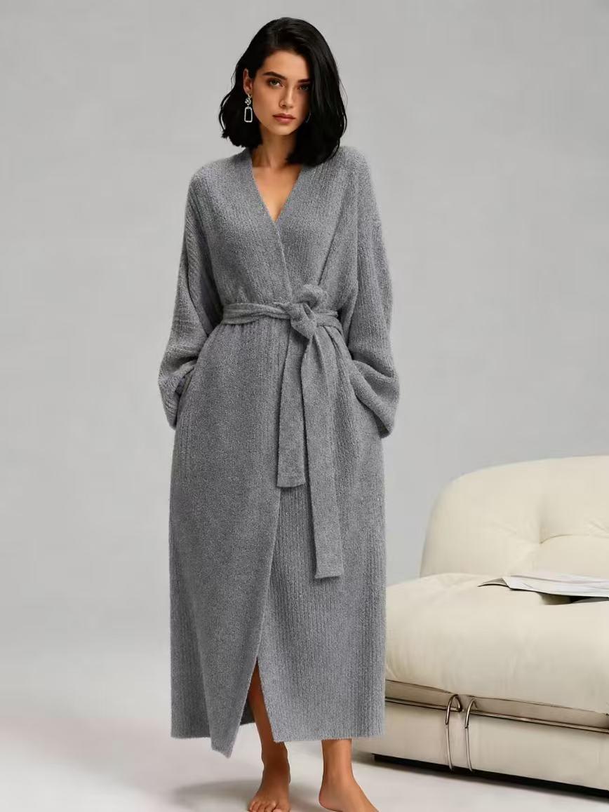 [COZY Soft Plush Feel] Women's Double-Sided Fleece Robe｜Thickened Long Plush Loungewear｜Warm Flannel Pajamas Nightwear for Fall & Winter｜Soft, Cozy, and Wearable Indoors & Outdoors