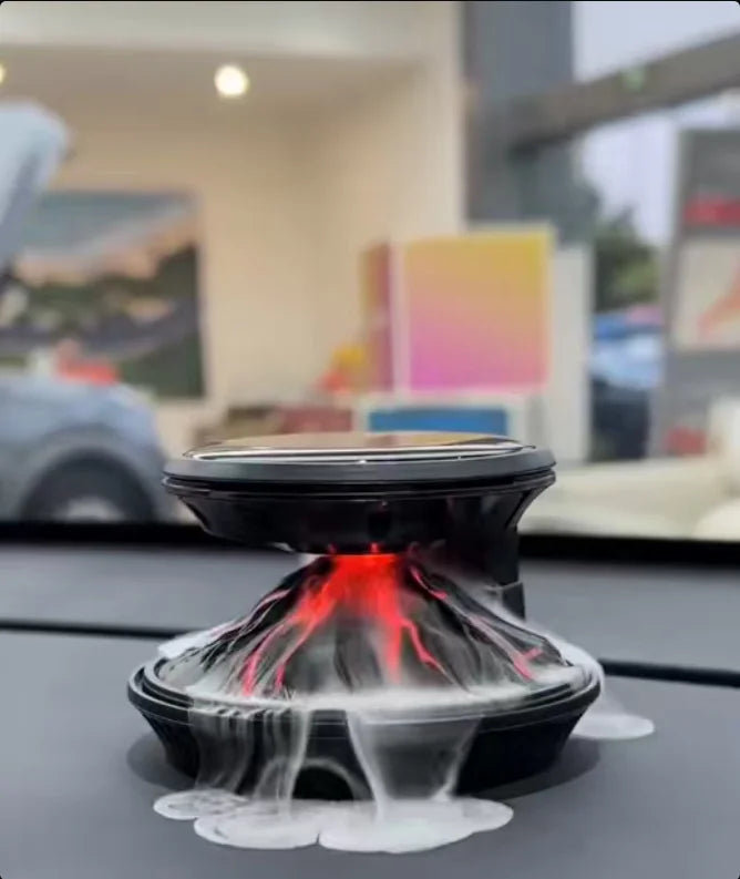 Solar Car Diffuser with 360° Mirror Mount - close-up