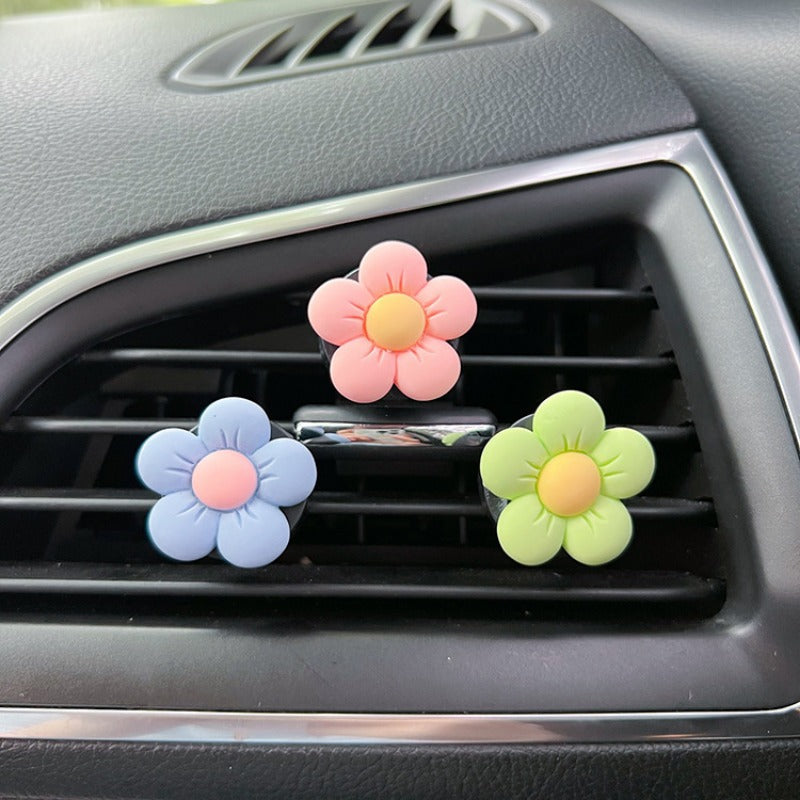 Cute Flower Car Air Vent Perfume Clip Aromatherapy Diffuser - top view