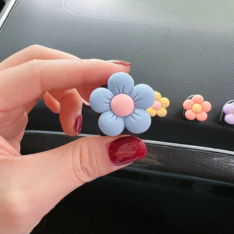 Cute Flower Car Air Vent Perfume Clip Aromatherapy Diffuser - angle view