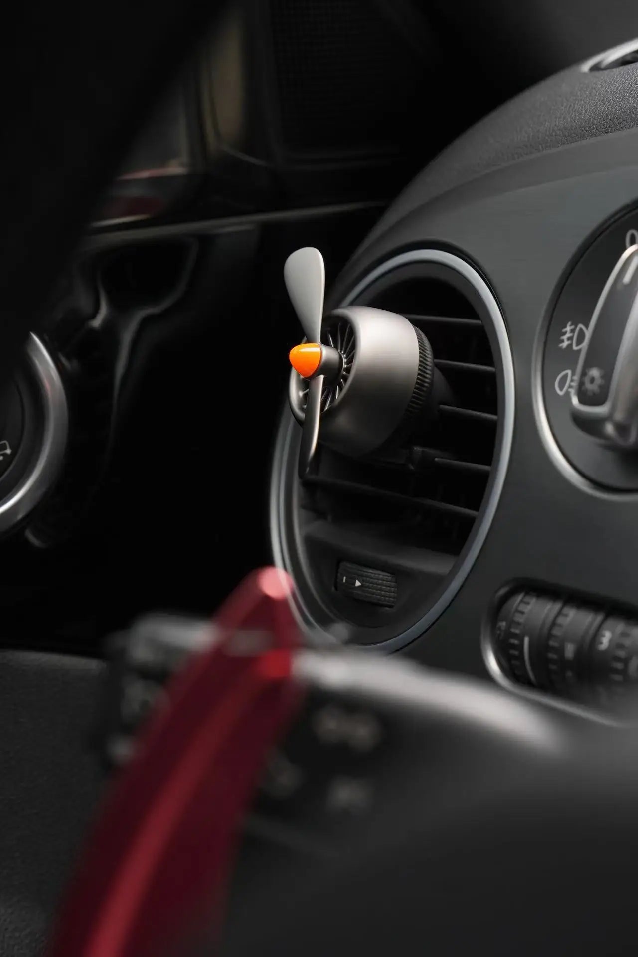 Aircraft Car Perfume Diffuser - Air Vent Clip Aromatherapy - top view