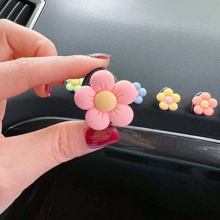 Cute Flower Car Air Vent Perfume Clip Aromatherapy Diffuser - left view