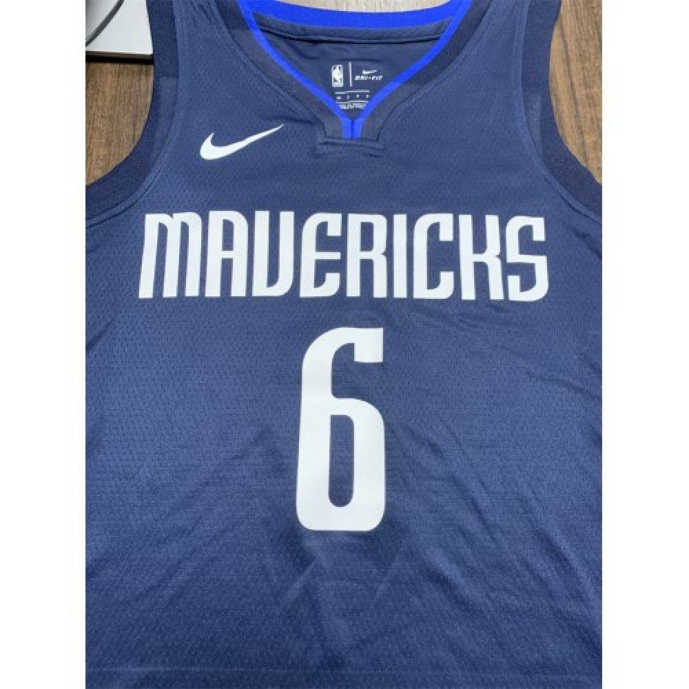 Kristaps Porzingis Finished Dallas Mavericks Swingman Jersey Navy NBA Women Fan Wear