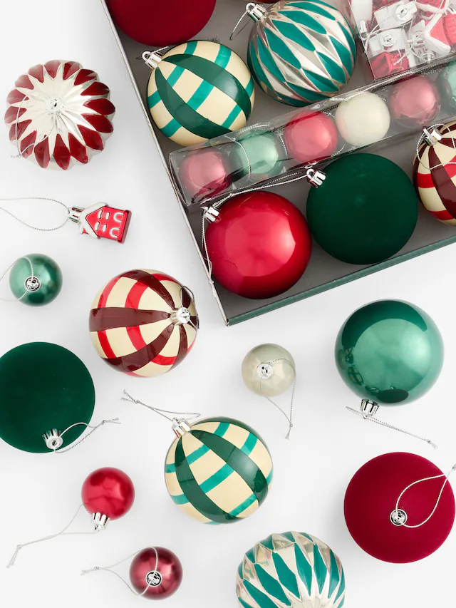 Lot de 50 boules de Noël classiques rouges et vertes incassables