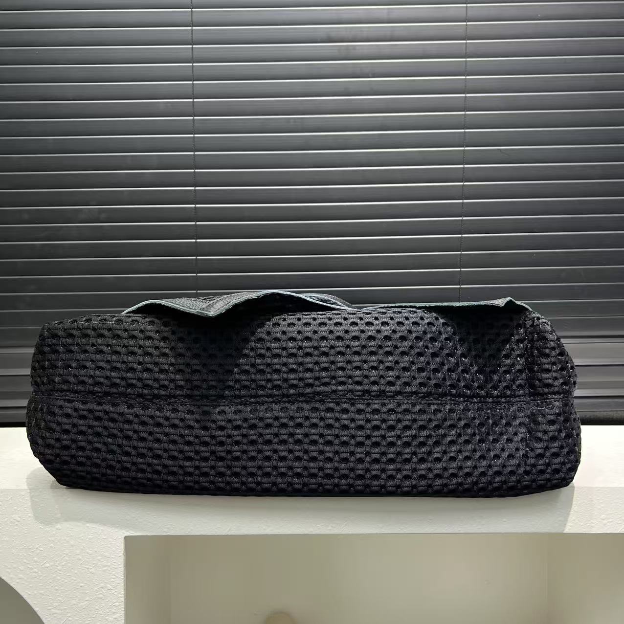 Title: Irregular Patchwork Mesh Tote Handbag