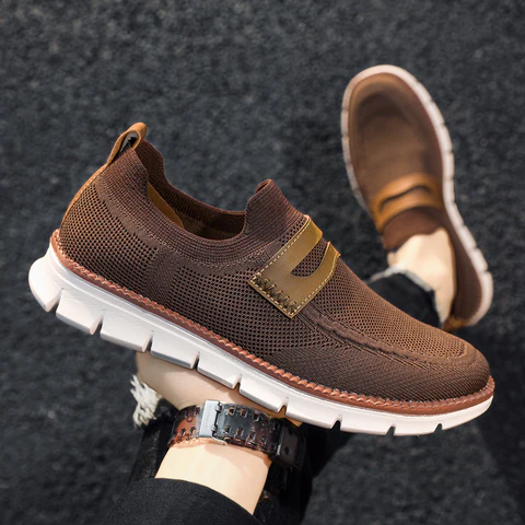 Retro lightweight and comfortable orthopedic shoes