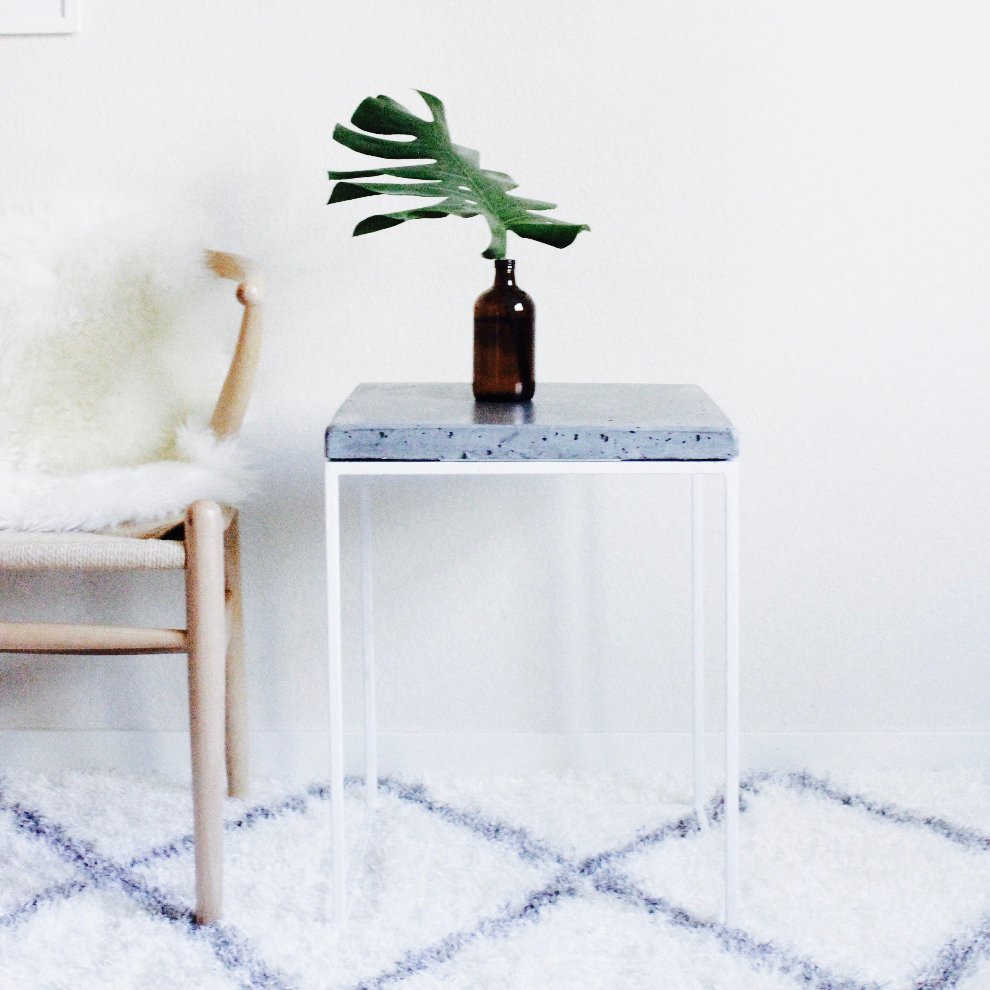 anydayra Oakland Side Table