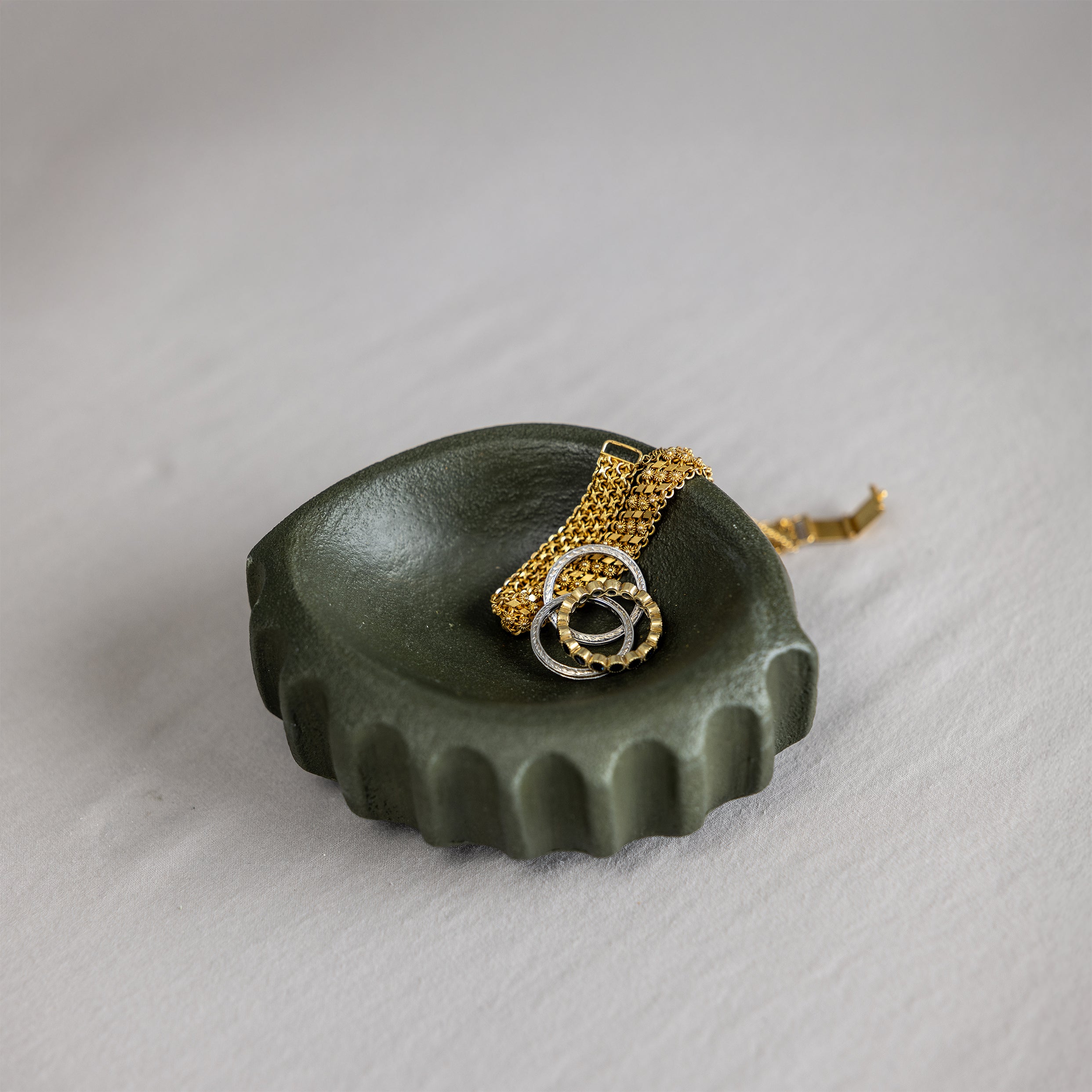 apvello Mandorla Trinket Dish