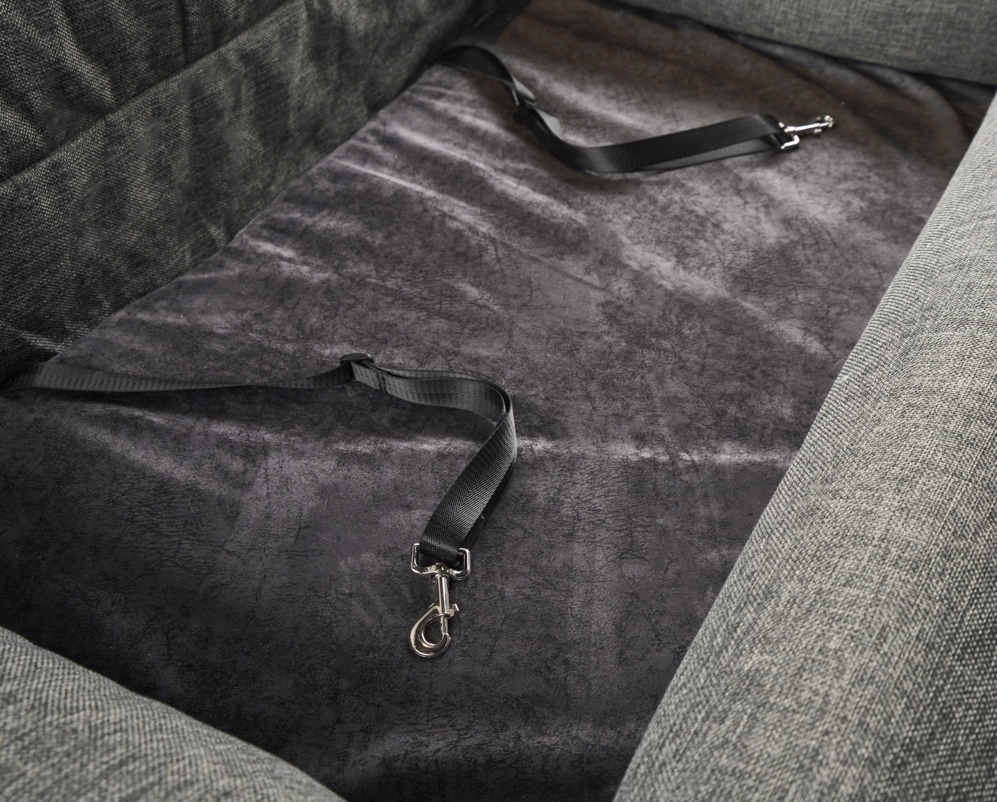 amoraspot Performance Tweed Memory Foam Dog Car Bed