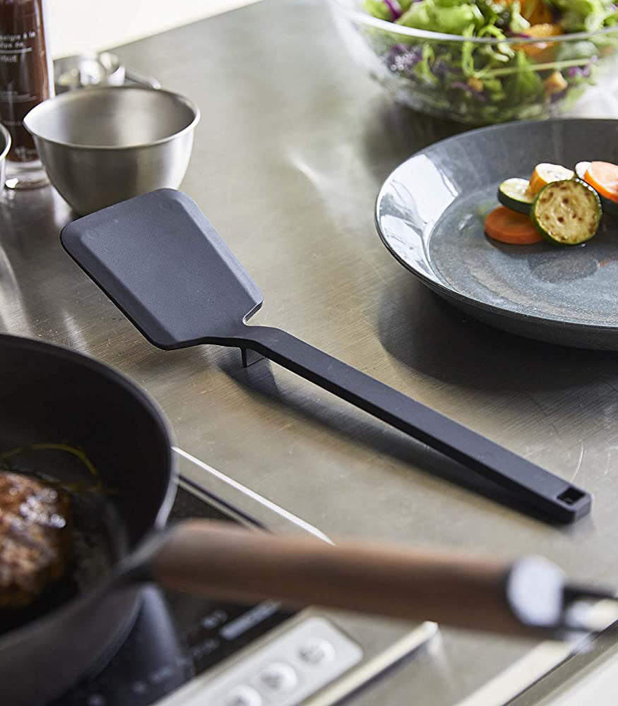 amoraspot Floating Utensil Bundle - Silicone