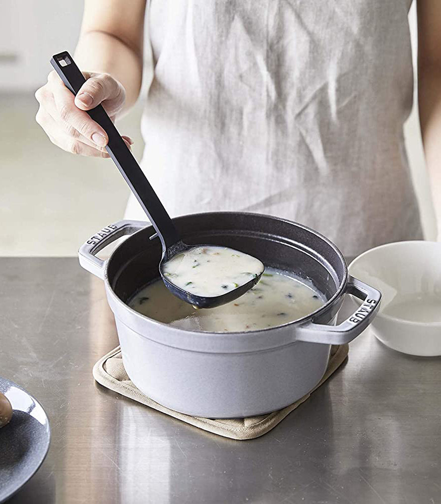 amoraspot Floating Utensil Bundle - Silicone