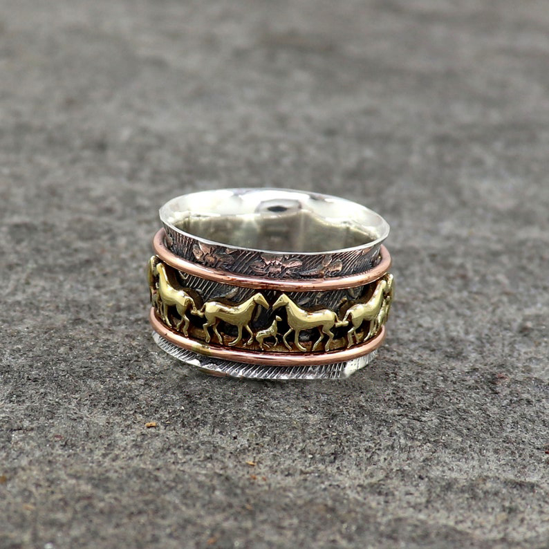 Horse Spinner Ring