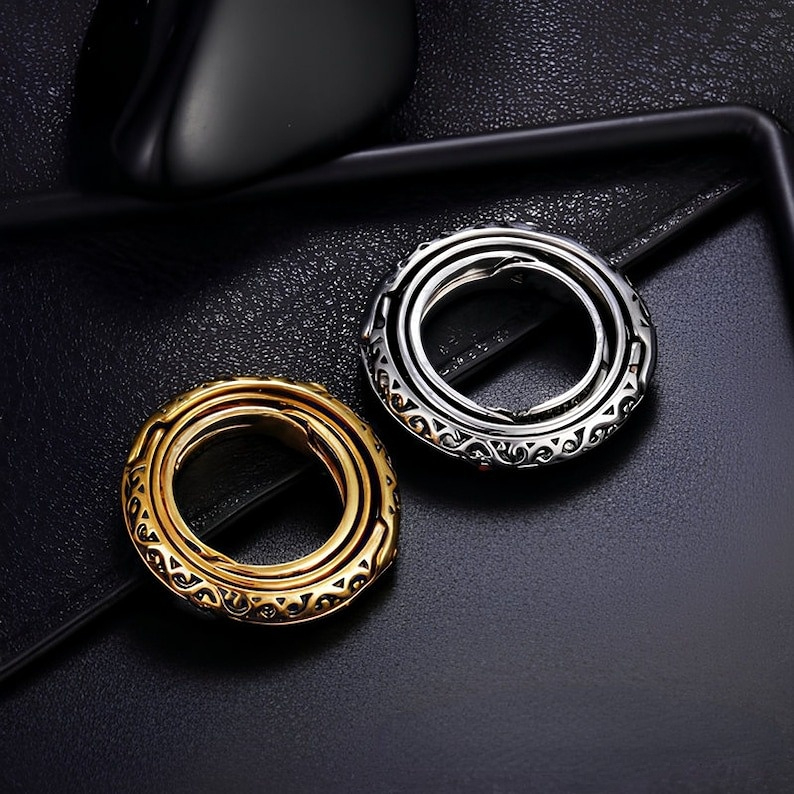 Rotating Astronomical Globe Finger Ring