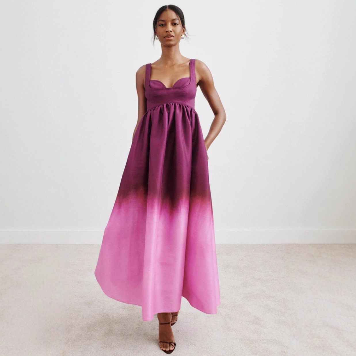 Gradient Sleeveless Lace-Up Backless Maxi Dress