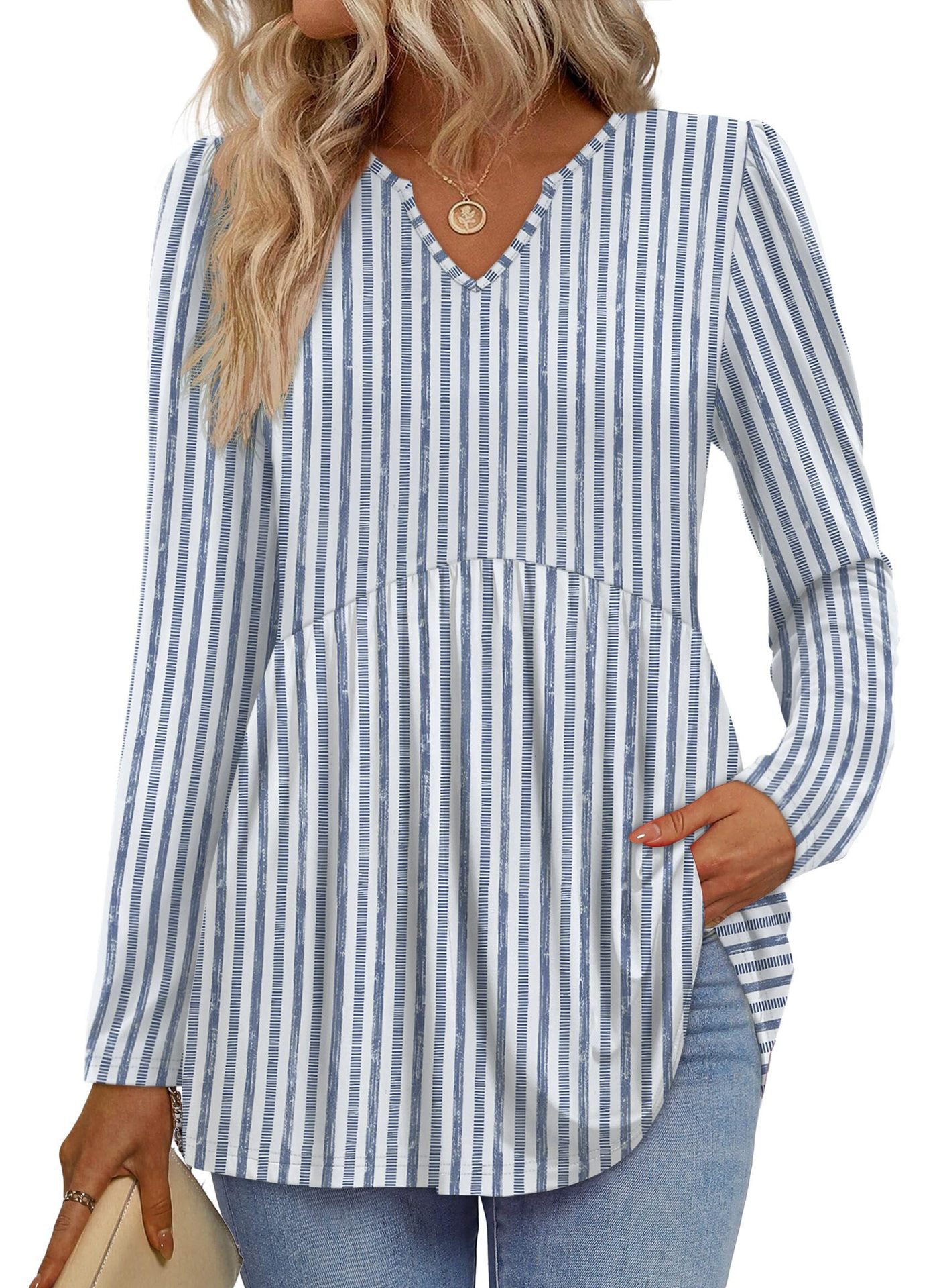 V-Neck Print Long-Sleeve Loose Fit T-Shirt