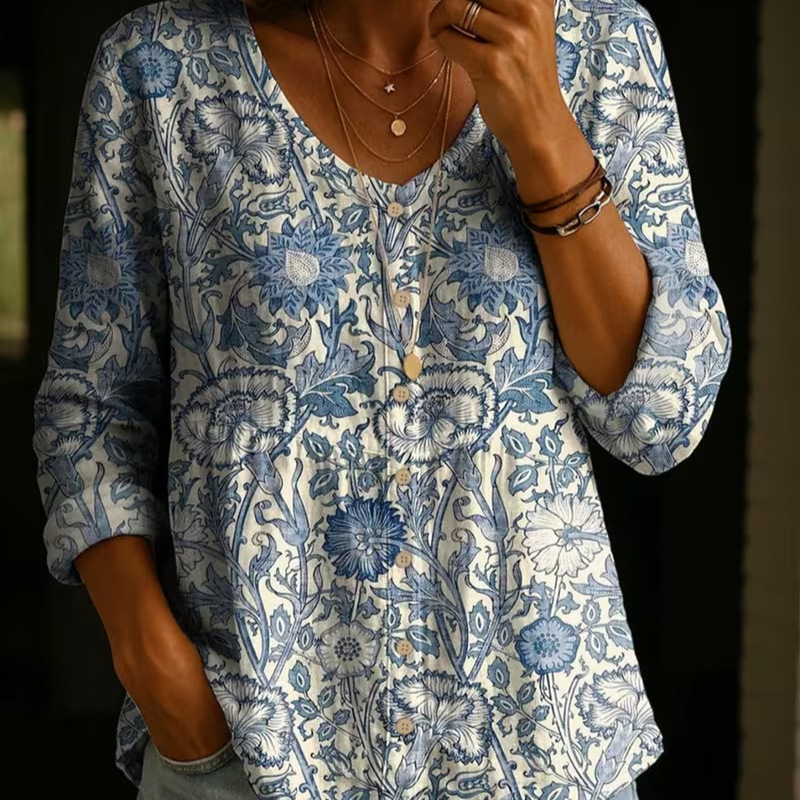 Women's Heart Print Long Sleeve V-Neck Blouse